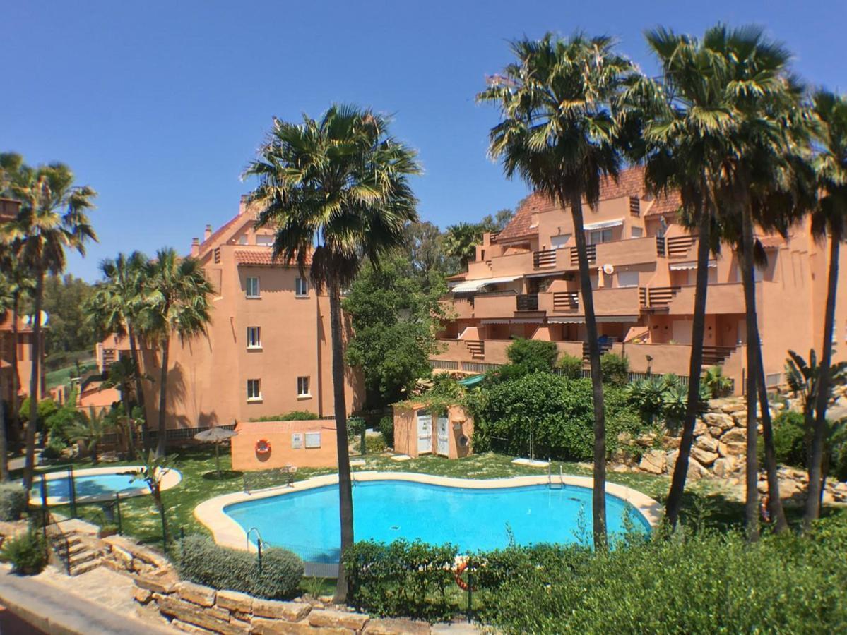 2236-Lovely Groundfloor With Pool View Касарес Экстерьер фото