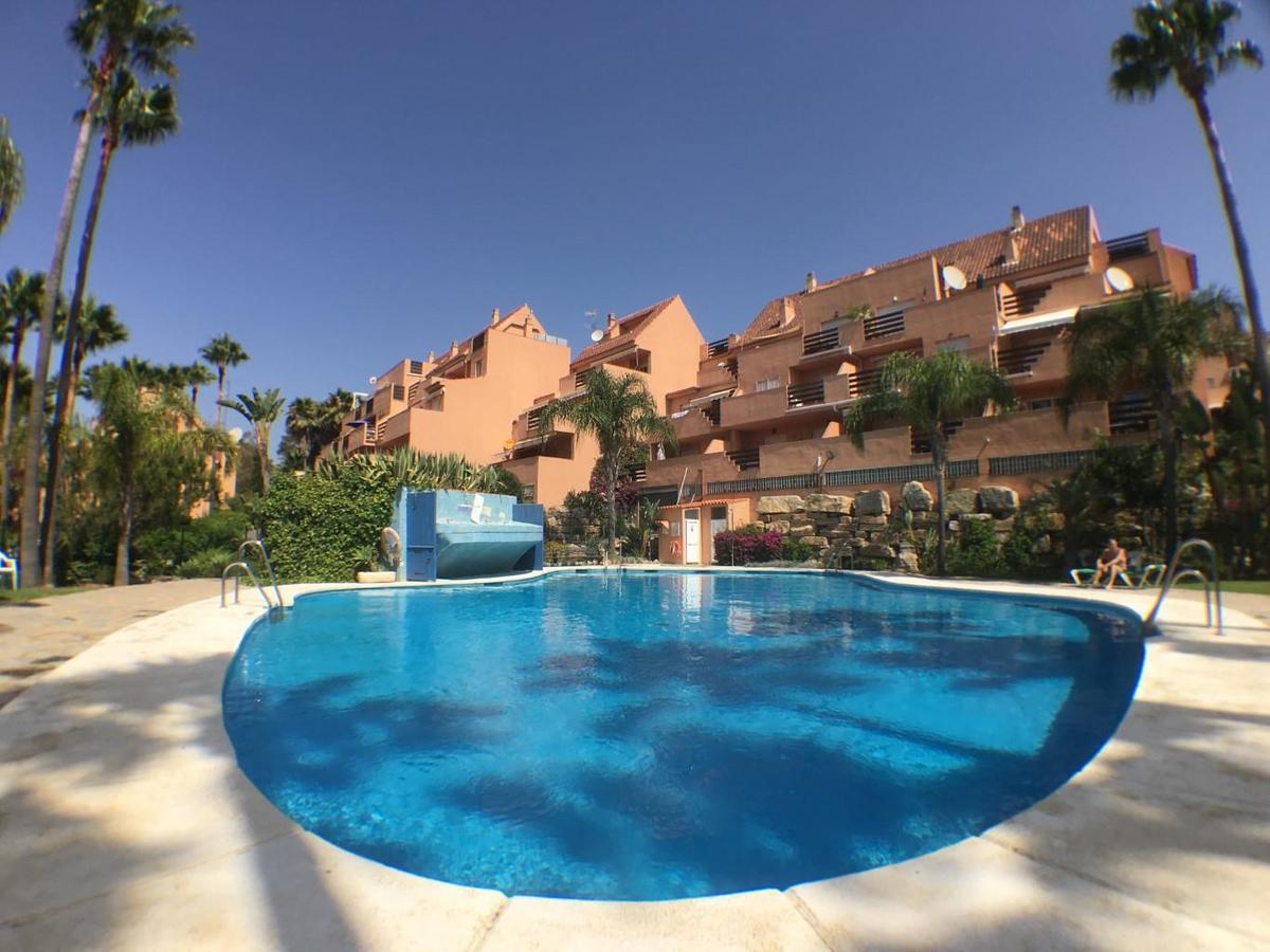 2236-Lovely Groundfloor With Pool View Касарес Экстерьер фото